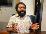 anggota-dpr-papua-nason-uttyff.jpg