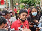 anggota-dpr-ri-fraksi-pdi-perjuangan-pdip-adian-napitupulu-123.jpg
