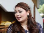 anggota-dpr-termuda-hillary-brigitta-lasut-pimpin-sidang-paripurna-perdana_20191001_200640.jpg