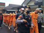 anggota-geng-motor-digiring-di-polres-cimahi.jpg