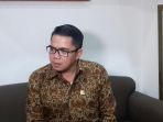 anggota-komisi-iii-fraksi-pdi-perjuangan-arteria-dahlan_20180207_090510.jpg