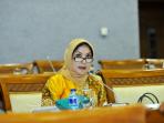 anggota-komisi-x-dpr-marlinda-irwanti_20160913_100114.jpg