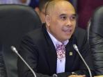 anggota-komisi-xi-dpr-ri-heri-gunawan_20160908_115122.jpg