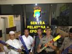 anggota-polsek-jatinegara-mengamankan-ratusan_20160607_105317.jpg