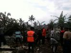 angin-puting-beliung-di-sawangan_20161217_081747.jpg