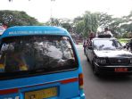 angkutan-relawan-akibat-angkutan-mogok-beroperasi_20170308_122454.jpg
