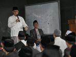 anies-baswedan-kunjungi-ponpes-al-badar.jpg