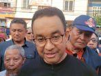 anies-baswedan-saat-menyambangi-posko-relawan-di-makassar.jpg