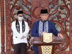 anies-baswedan-salat-jumat-nih11.jpg