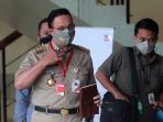 anies-baswedan-usai-diperiksa-kpk-selama-5-jam_20210921_163600.jpg