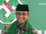 anies-dapat-surban.jpg