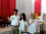 anies-disambut-salawat-di-tps-28_20170419_133507.jpg