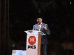 anies-hadiri-perayaan-milad-pks-ke-21_20230520_200906.jpg