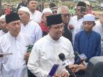anies-pemakaman-gembong.jpg