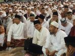 anies-sandi-salat-subuh-di-masjid-istiqlal_20170211_142122.jpg