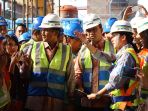 anies-sandi-sambangi-proyek-mrt_20171020_175429.jpg