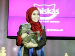 anisa-rahma-jadi-juri-kontes-kucing_20160916_160732.jpg