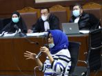 anita-kolopaking-jadi-saksi-dalam-sidang-jaksa-pinangki_20201125_180516.jpg