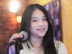 anneth-delliecia-yang-akan-menggelar-konser-virtual.jpg