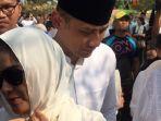 annisa-pohan-dan-ahy-di-tpu-tanah-kusir.jpg