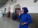 announcer-stasiun-solo-balapan.jpg