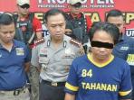 anton-herdianto-pembunuh-dua-pria-di-depok_20161004_142656.jpg