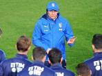 antonio-conte-n-skuat-itali_20160622_141752.jpg