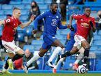 antonio-rudiger-tengah-bersaing-dengan-gelandang-skotlandia-manchester-united-scott-mctominay.jpg