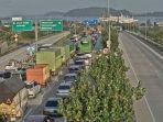 antre-di-exit-tol-bakauheni-2230324.jpg
