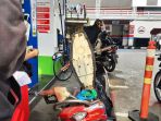 antrean-di-spbu-di-tengah-wacana-kenaikan-harga-bbm_20220831_204244.jpg