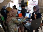 antri-suntik-vaksinasi-covid-19-di-tsm-bandung_20220716_180221.jpg
