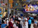 antrian-pemudik-di-stasiun-pasar-senen-h-6_20230417_112623.jpg