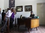 antusias-warga-kunjungi-museum-ah-nasution_20170930_220457.jpg
