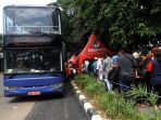 antusiasme-warga-naik-bus-tingkat_20180311_203107.jpg