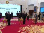 anugerah-gelar-pahlawan-di-istana.jpg