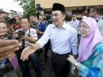 anwar_ibrahim_mencoblos_ok_01.jpg