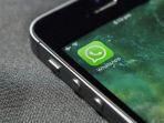 aplikasi-whatsapp-di-smartphone-apple.jpg