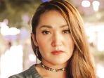 april-celina-rilis-single-sakit-jiwaku.jpg