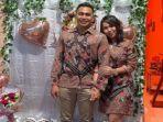aprilio-manganang-resmi-bertunangan.jpg
