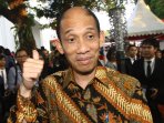 arcandra-tahar-temui-presiden-joko-widodo-di-istana_20160817_194813.jpg