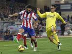 arda-turan-victor-ruiz_20141215_083129.jpg