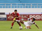 arema-fc-kalahkan-persis-solo-2-1-di-stadion-jatidiri-semarang_20221211_184419.jpg