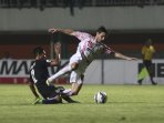 arema-kalahkan-persipura_20151214_235610.jpg