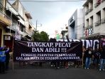 aremania-kembali-gelar-aksi-solidaritas-tragedi-kanjuruhan_20221204_161529.jpg