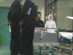 aria-permana-sebelum-memasuki-ruang-operasi.jpg