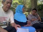 arief-budiman-dan-istrinya_20151130_211426.jpg