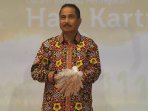 arief-yahya-buka-karnaval-jalan-cantik-keren-nusantara-2016_20160516_114541.jpg
