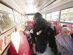 armada-bus-khusus-perempuan_20171125_063216.jpg