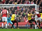 arsenal-shkodran-mustafi-vs-watford-fc_20180311_214307.jpg