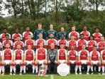 arsenal-squad_20170914_161725.jpg